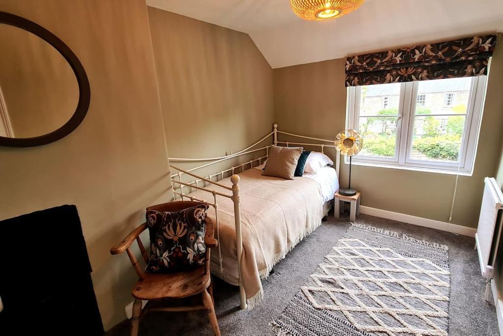 Gorgeous Two Bedroom House In Ely Exterior photo